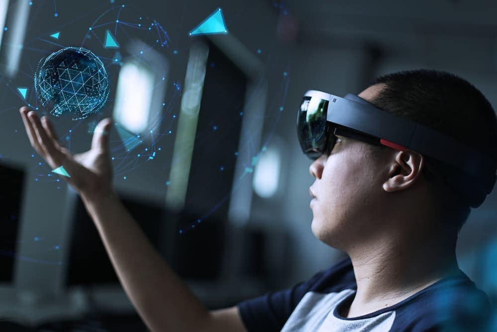 virtual-reality-hololens