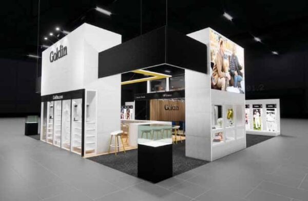40x40 New York NRF Exhibit Rental - Image 4